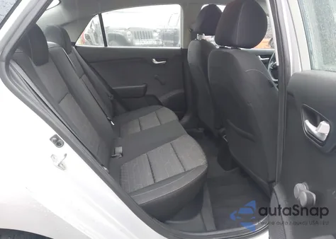 2018 Kia Rio Lx z USA, uszkodzony, nr VIN 3KPA24AB7JE046312